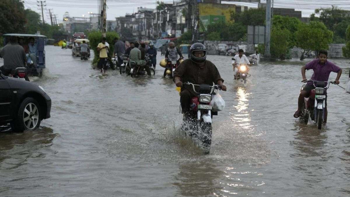 卡拉奇预计8月17日至19日有大雨和雷暴