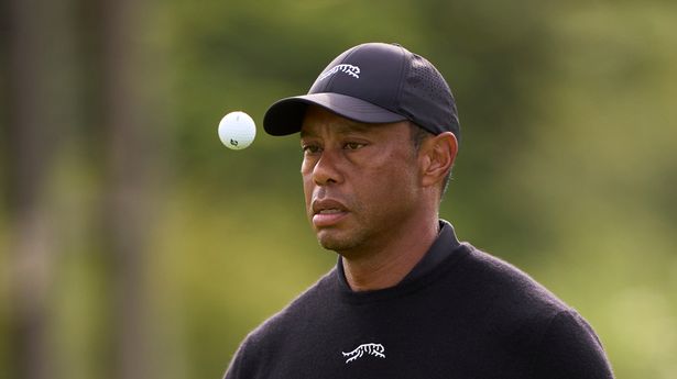 随着老虎伍兹(Tiger Woods)就7.6亿英镑的转会进行谈判，丽芙高尔夫(LIV Golf)与美巡赛(PGA Tour)合并的细节浮出水面